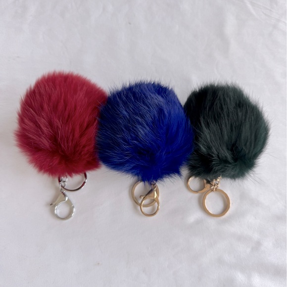3 Pom Pom Bag Charm Key Chain Faux Fur Very Soft - Picture 2 of 8